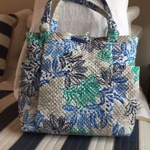 Vera Bradley Hadley Tote(NWOT)-Santiago pattern